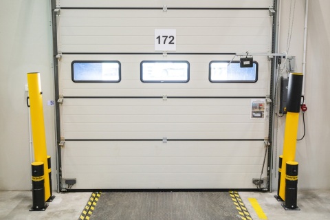 Anter-System-Flexible-Barriers-Dock-Gate5