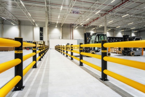 Anter-System-Flexible-Barriers-Bariera-Hala-Magazyn6