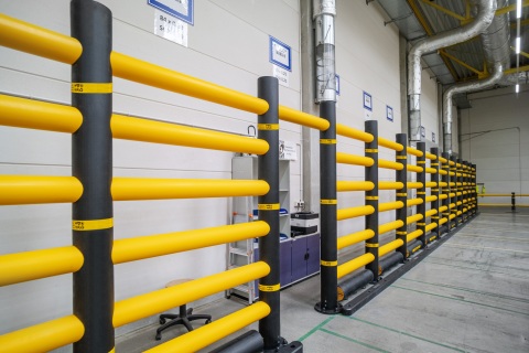 Anter-System-Flexible-Barriers-Bariera-Hala-Magazyn2