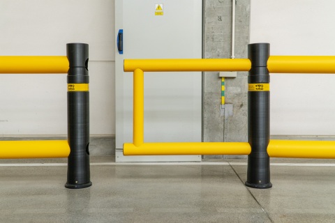 Anter-System-Flexible-Barriers-Bariera-Hala-Magazyn24